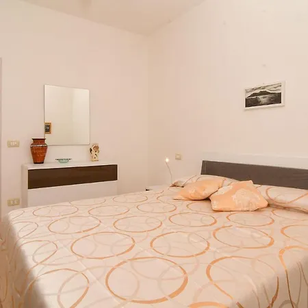 Del Mare Villa *